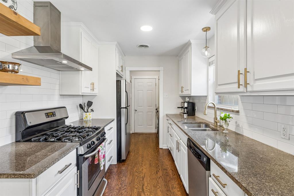 10622 MAPLERIDGE Drive, Dallas, TX 75238