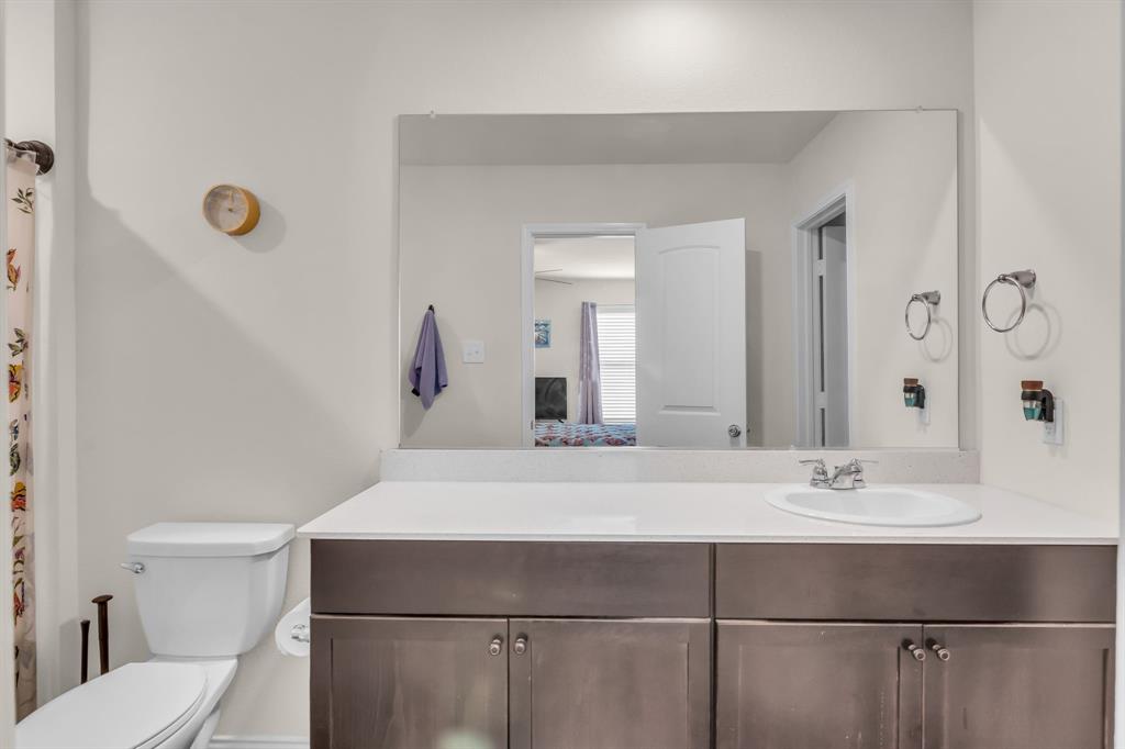 209 Wishbone Lane, Fort Worth, TX 76052