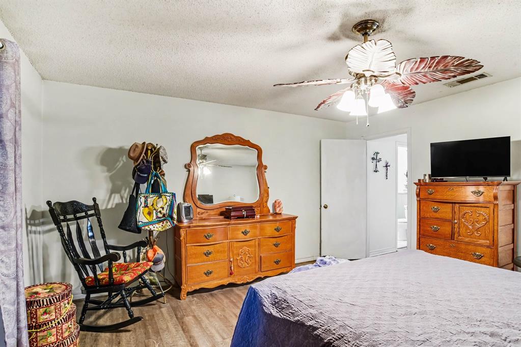 337 E Grubb Drive, Mesquite, TX 75149