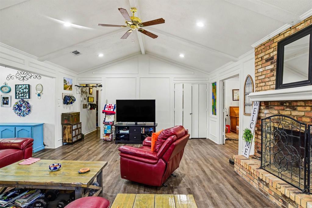 337 E Grubb Drive, Mesquite, TX 75149