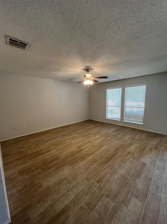 908 Crowder Drive, Crowley, TX 76036