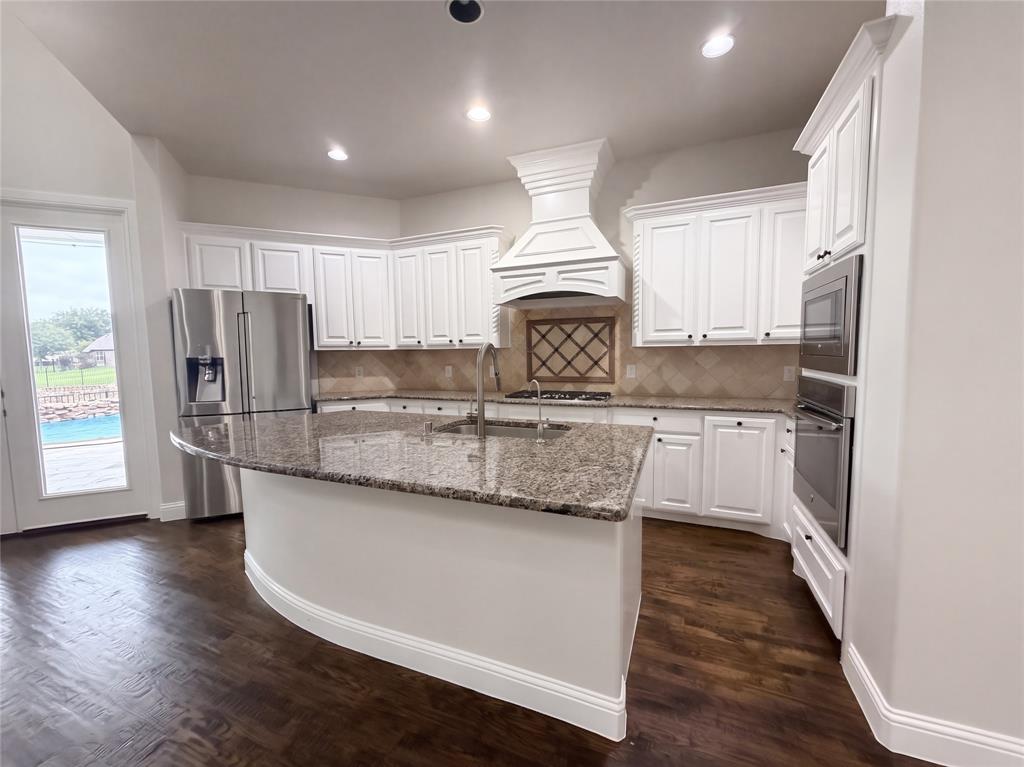 712 Basilica Lane, McKinney, TX 75071