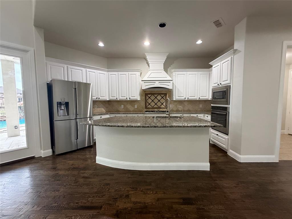 712 Basilica Lane, McKinney, TX 75071