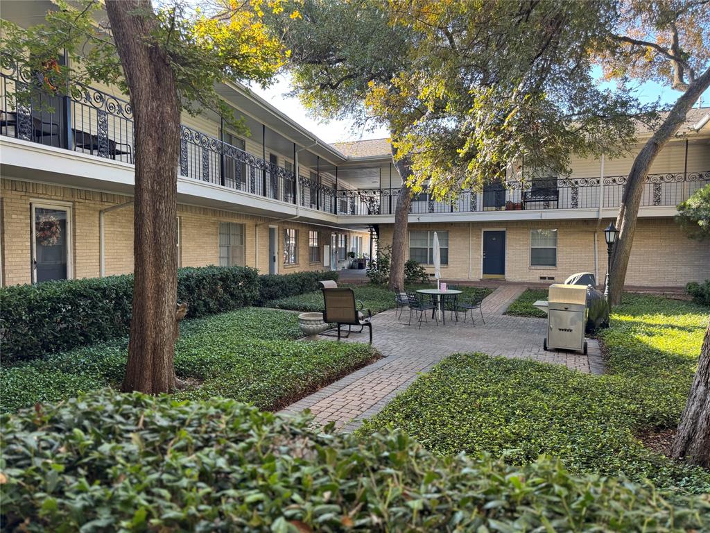 5818 E University Boulevard, #108, Dallas, TX 75206 5818 E University Boulevard, #108, Dallas, TX 75206