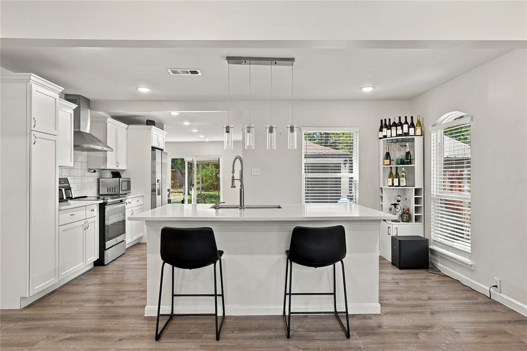 1239 S Waverly Drive, Dallas, TX 75208