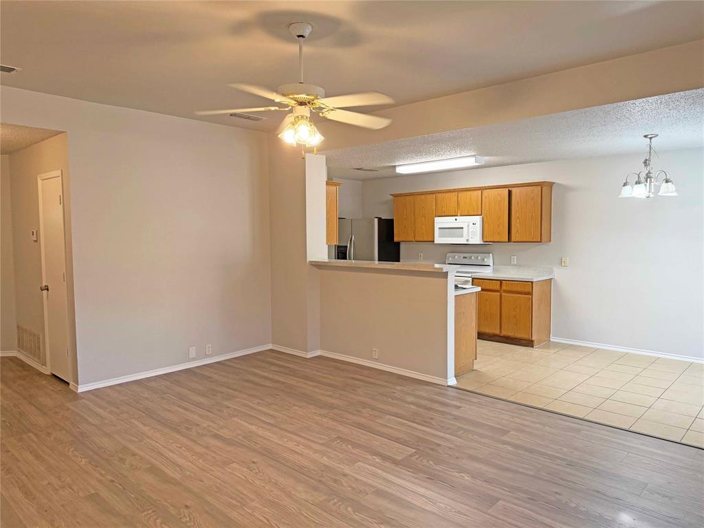 1021 Beechwood Drive, Denton, TX 76210