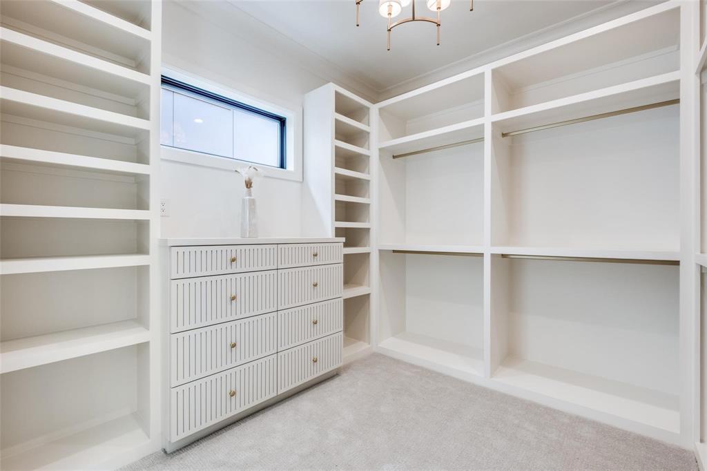 1618 Old Gate Lane, Dallas, TX 75218