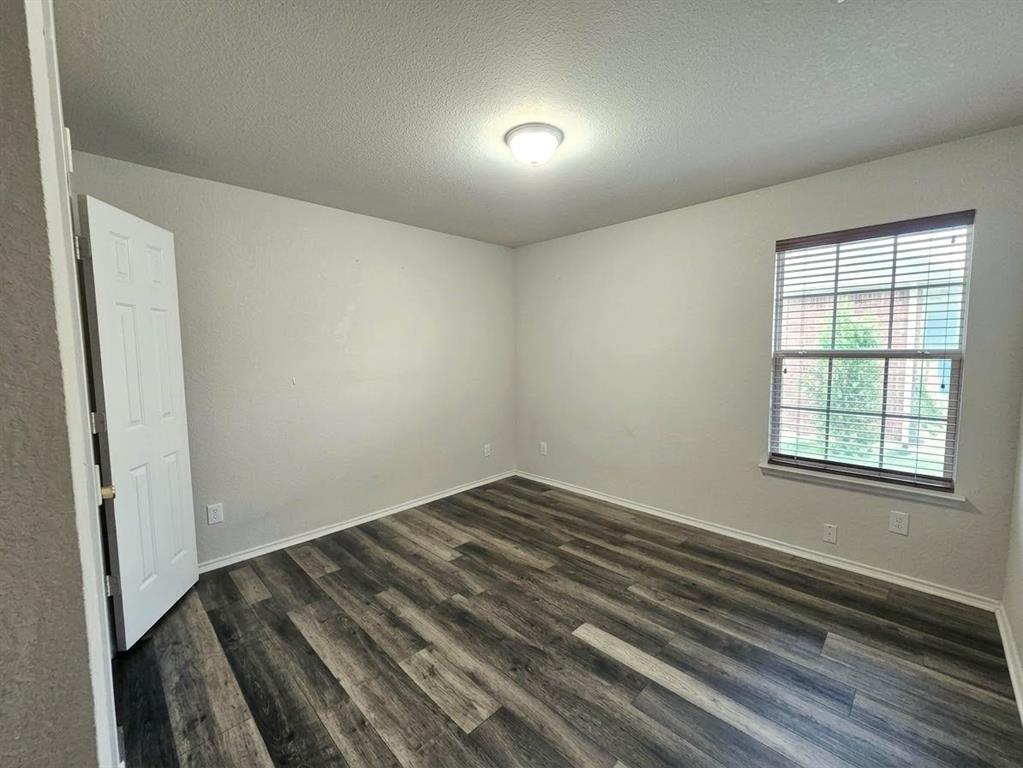 5349 Cameron Drive, Grand Prairie, TX 75052