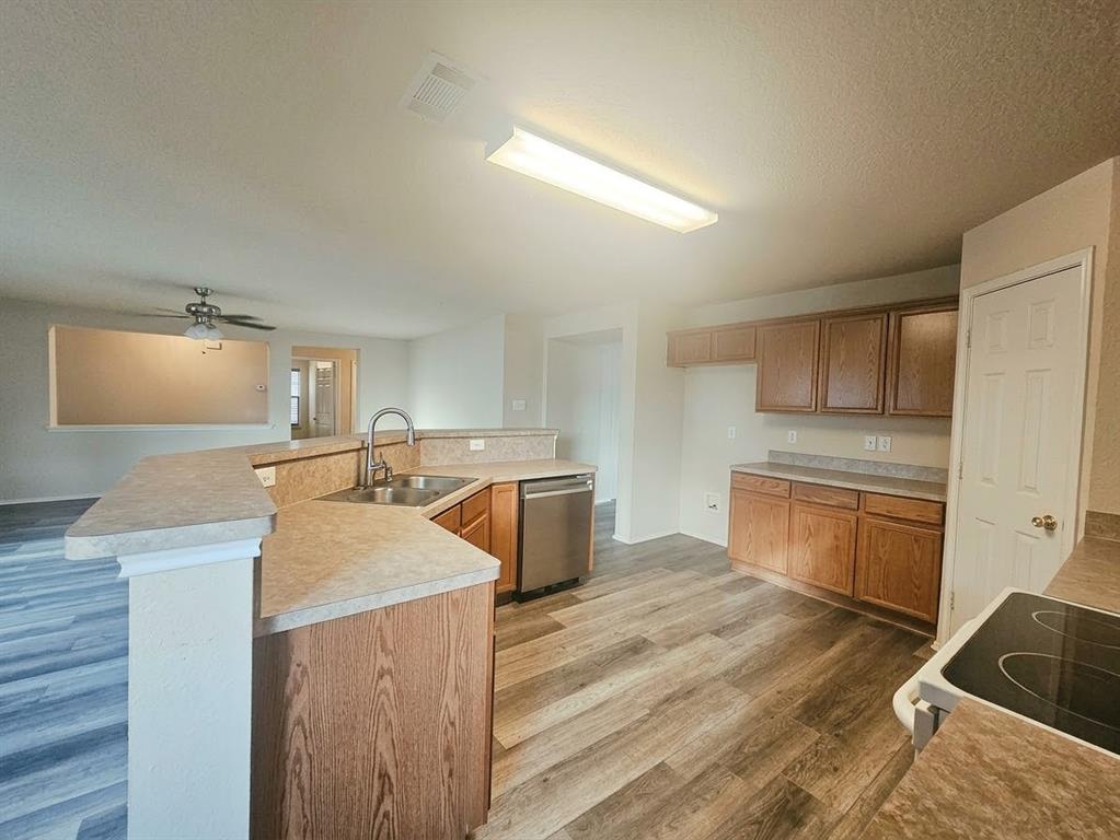 5349 Cameron Drive, Grand Prairie, TX 75052