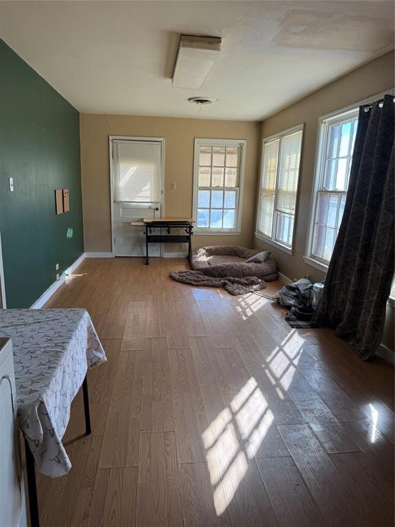 1593 Irvin Road Road, Quanah, TX 79252