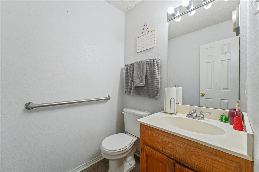 2634 Gooch Street, Dallas, TX 75241