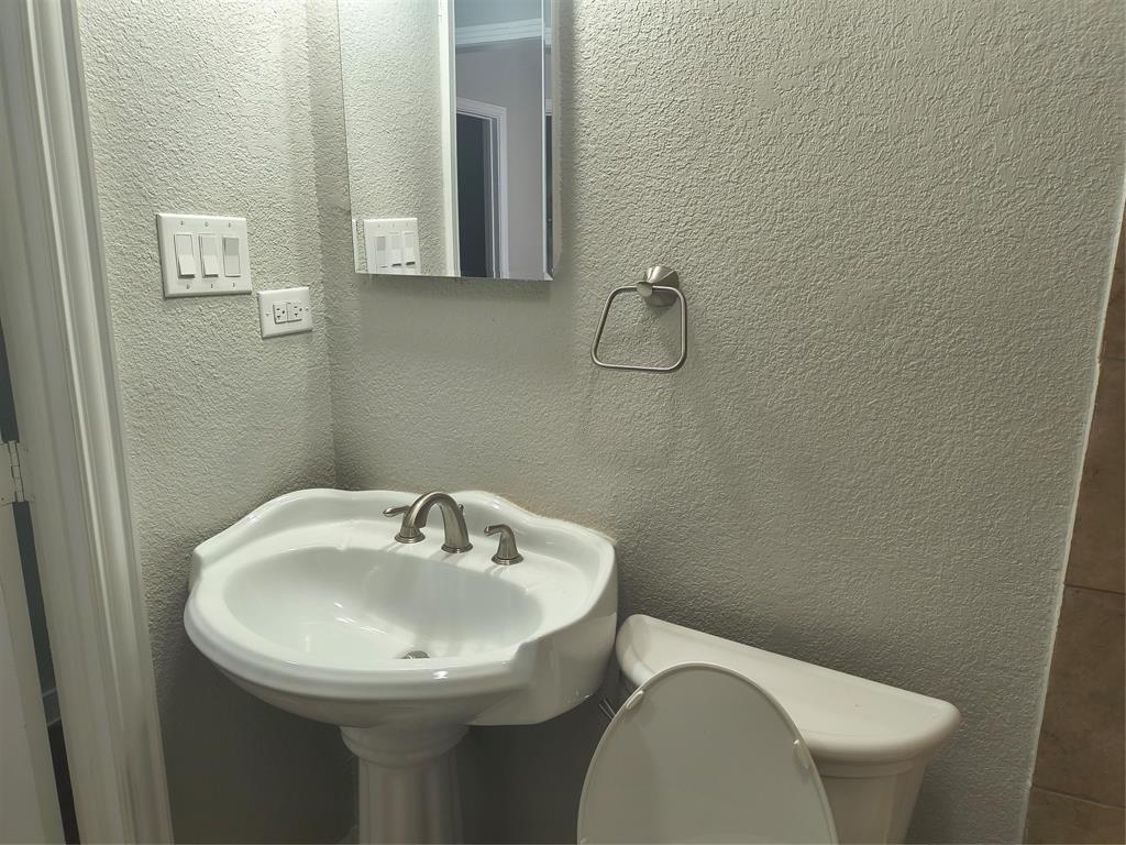 5508 Fletcher Avenue, Fort Worth, TX 76107