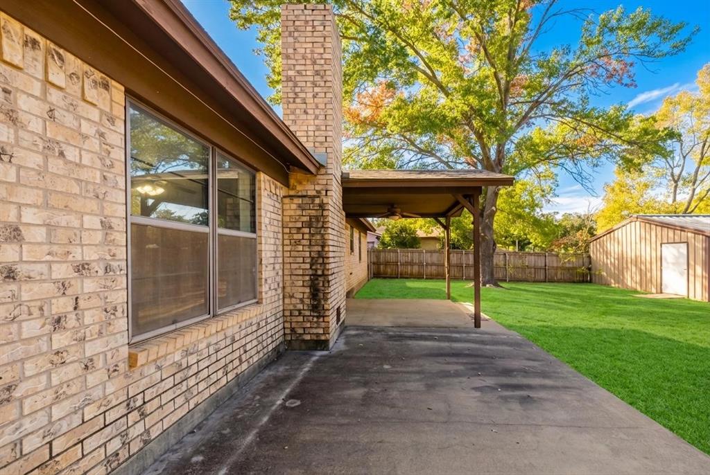 409 Crestwood Drive, Eastland, TX 76448