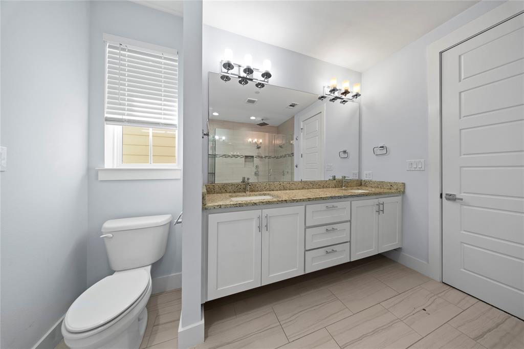 220 Lanyard Drive, Lewisville, TX 75057