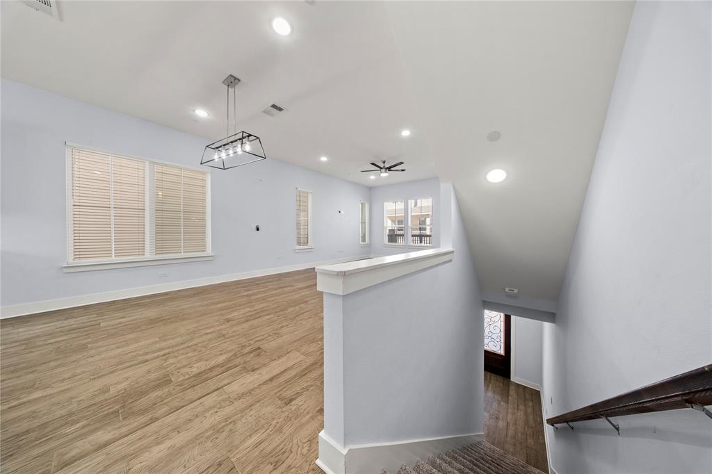 220 Lanyard Drive, Lewisville, TX 75057