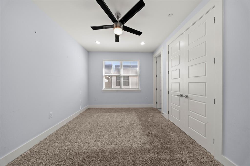 220 Lanyard Drive, Lewisville, TX 75057
