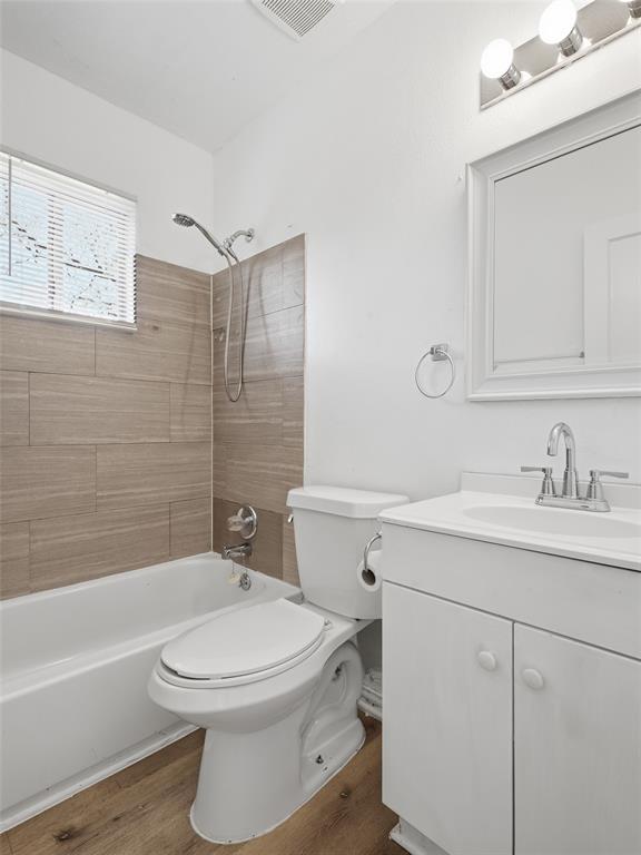 425 Marshalldell Avenue, Dallas, TX 75211
