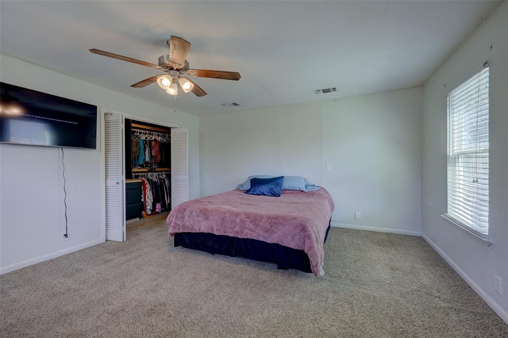 901 Elizabeth Boulevard, Granbury, TX 76048