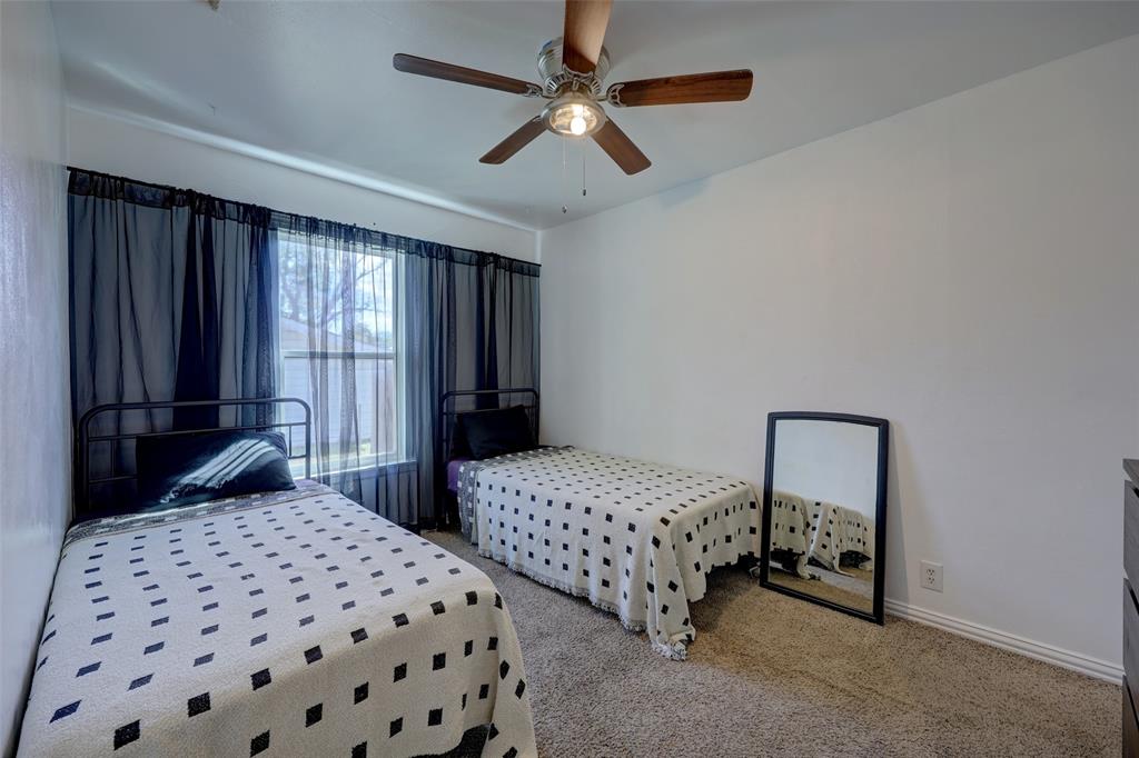 Second bedroom