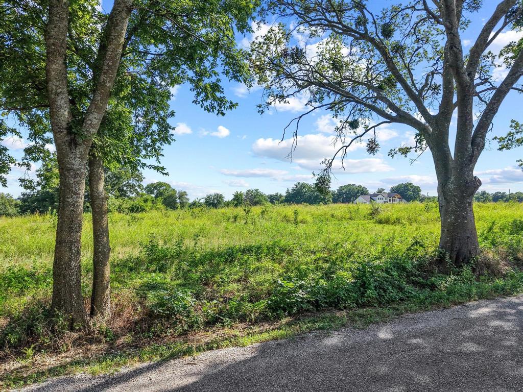 4 Smith Oak Road, Sherman, TX 75090