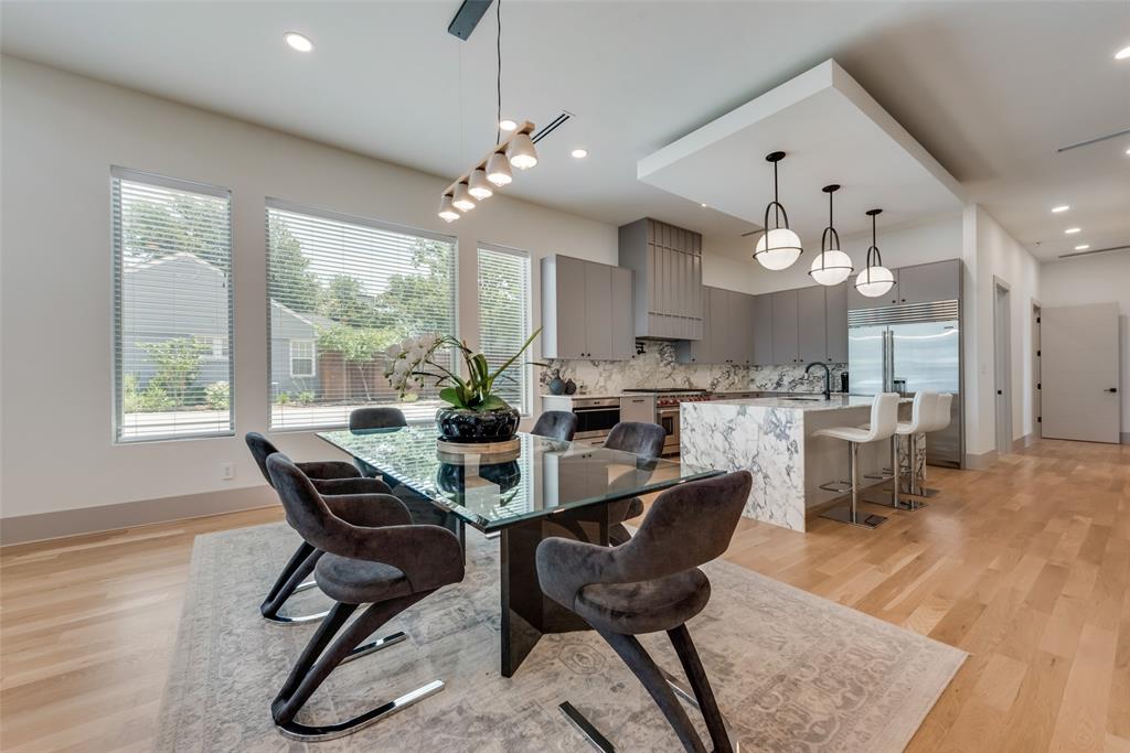 4528 W Amherst Avenue, Dallas, TX 75209