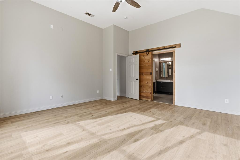 5914 Ambassador Lane, Rowlett, TX 75089