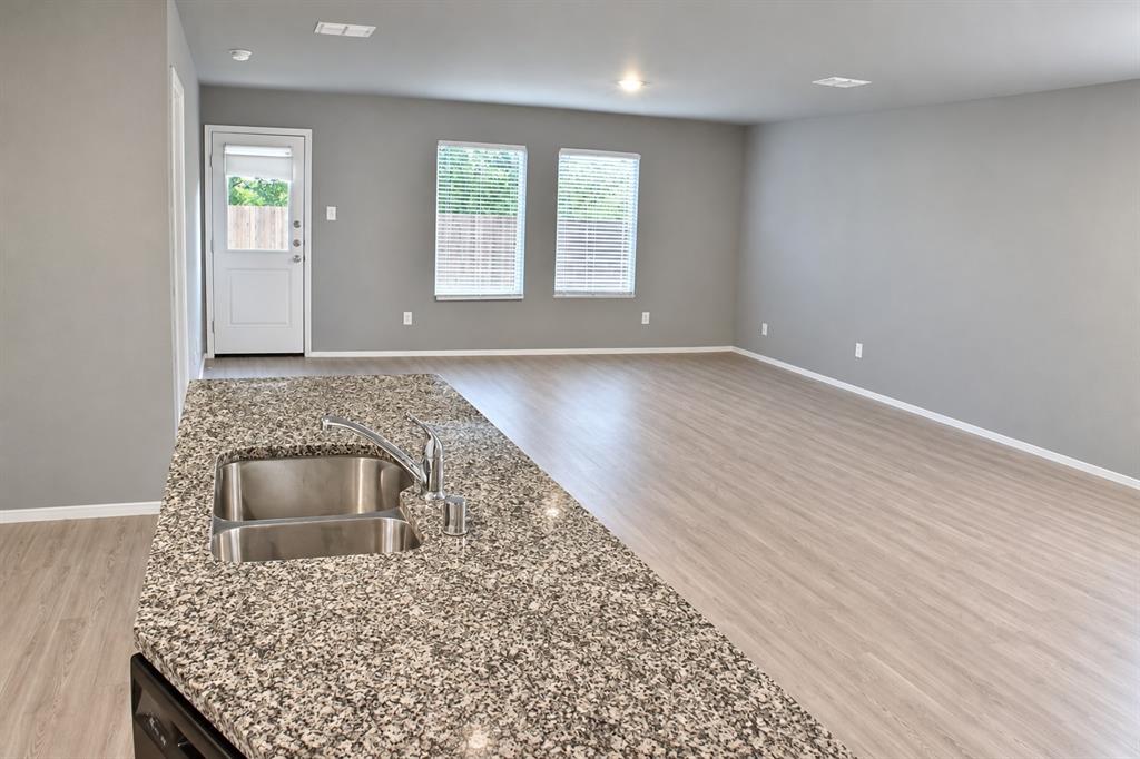 1917 Ashland Street, McKinney, TX 75071