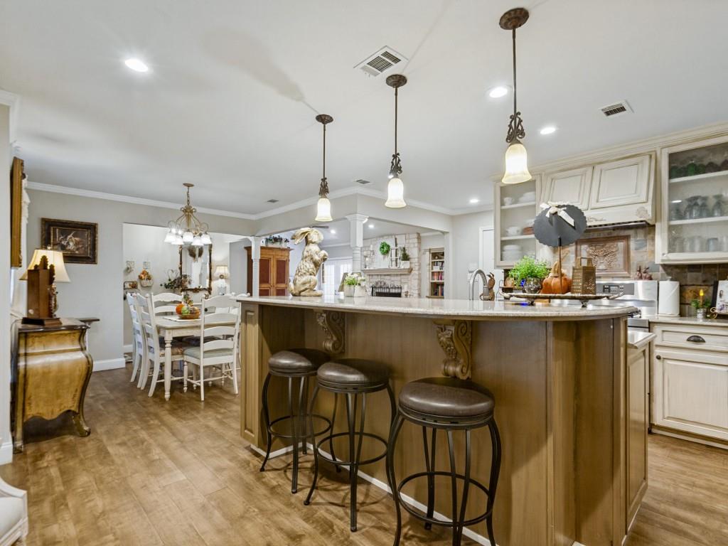 2712 Mollimar Drive, Plano, TX 75075