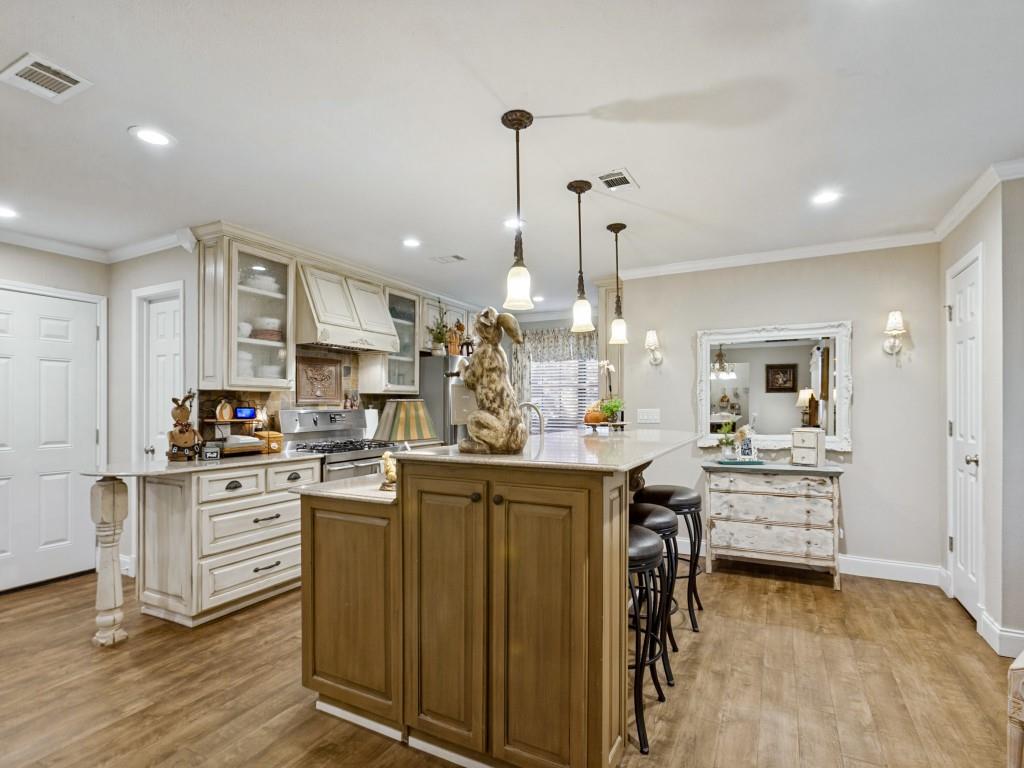2712 Mollimar Drive, Plano, TX 75075