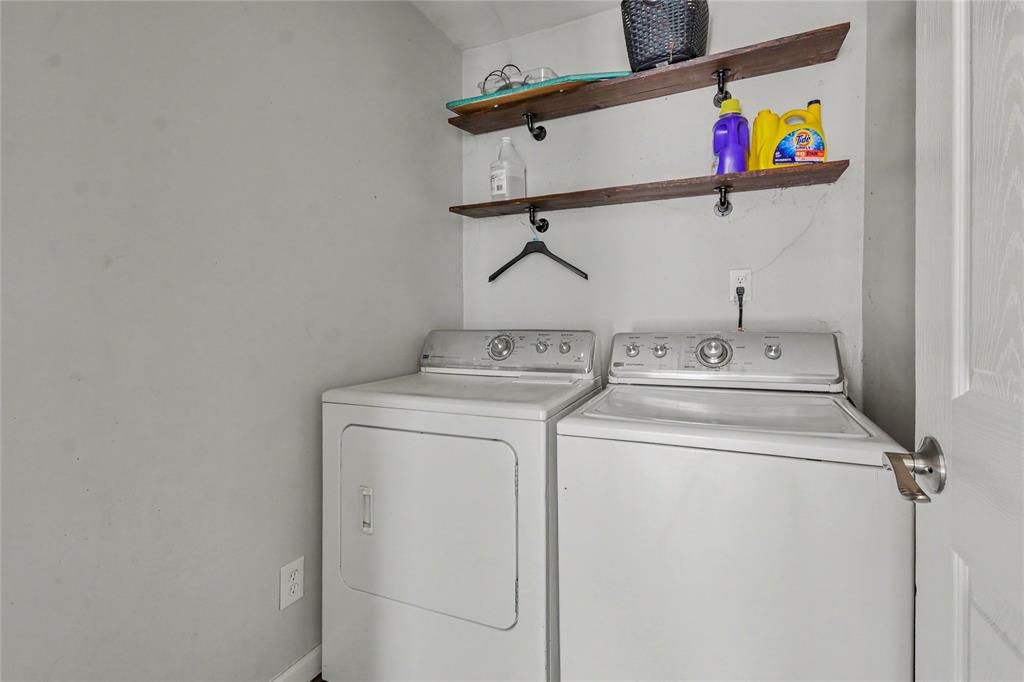 8713 Willowbrook Drive, Rowlett, TX 75088