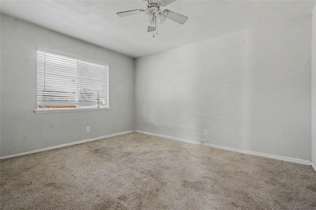 8713 Willowbrook Drive, Rowlett, TX 75088