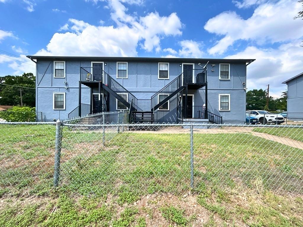 1601 Voirin Road, Irving, TX 75061