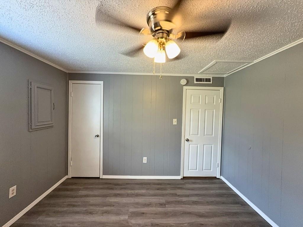 1601 Voirin Road, Irving, TX 75061