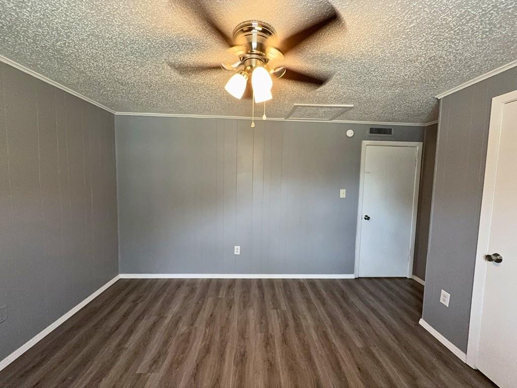 1601 Voirin Road, Irving, TX 75061