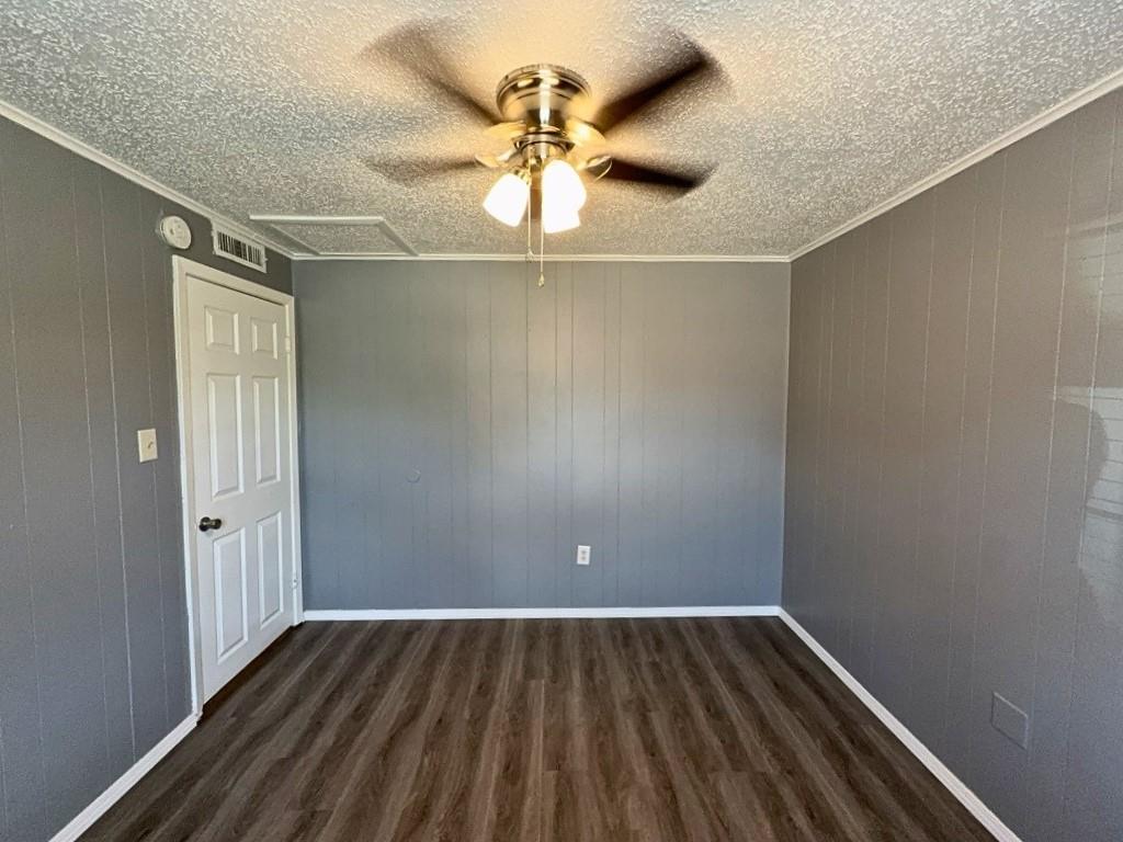 1601 Voirin Road, Irving, TX 75061