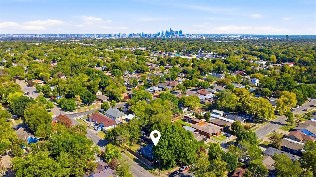 2551 Grafton Avenue, Dallas, TX 75211