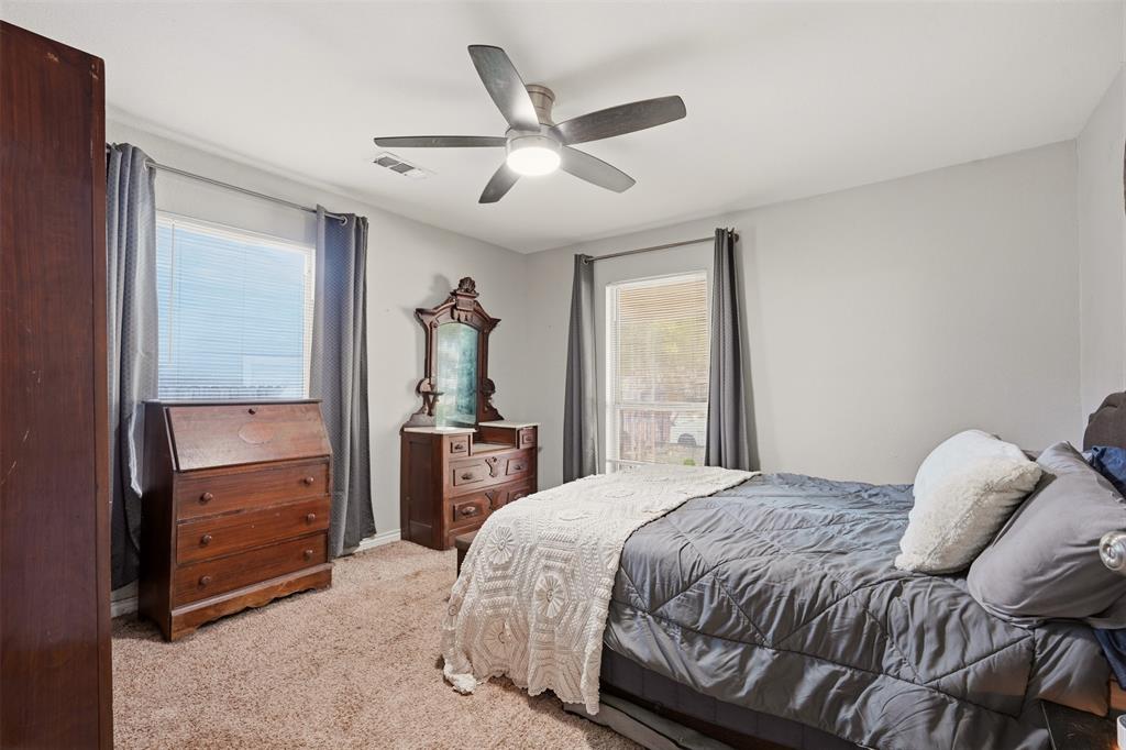2551 Grafton Avenue, Dallas, TX 75211