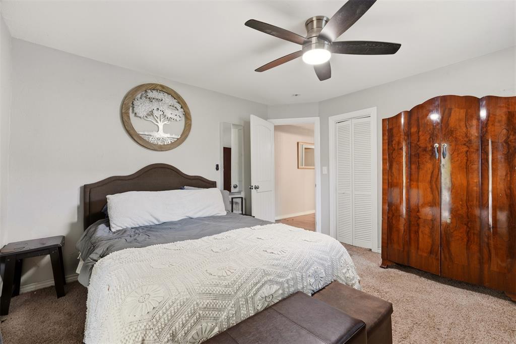 2551 Grafton Avenue, Dallas, TX 75211