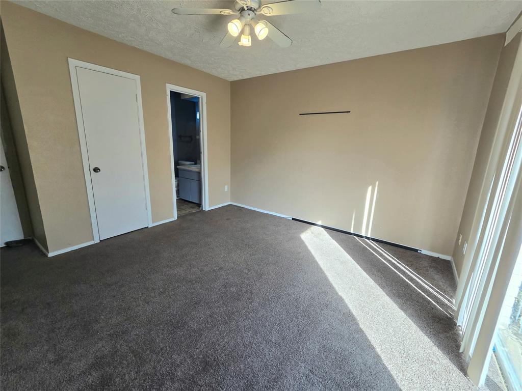 99 W Mountain Creek Drive, Grand Prairie, TX 75052