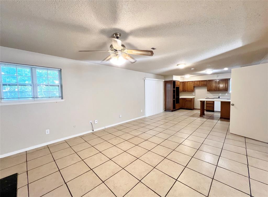 219 Rockaway Drive, Duncanville, TX 75116