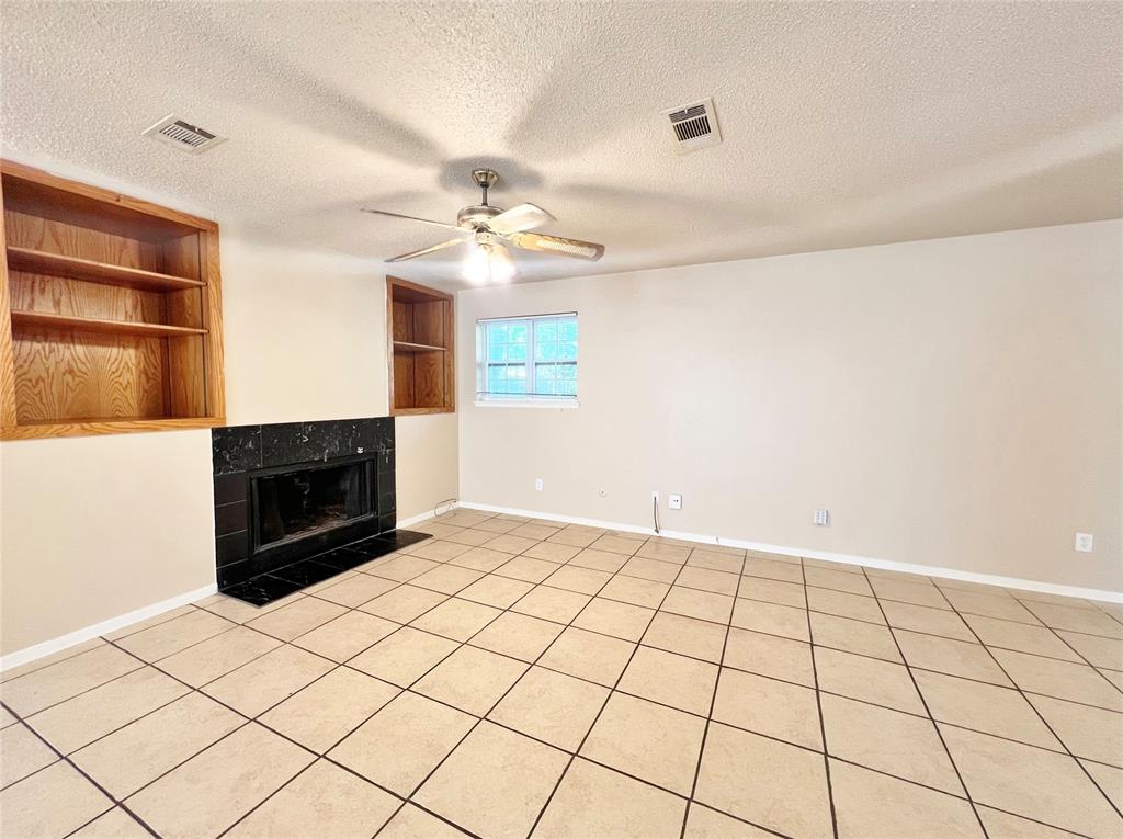 219 Rockaway Drive, Duncanville, TX 75116