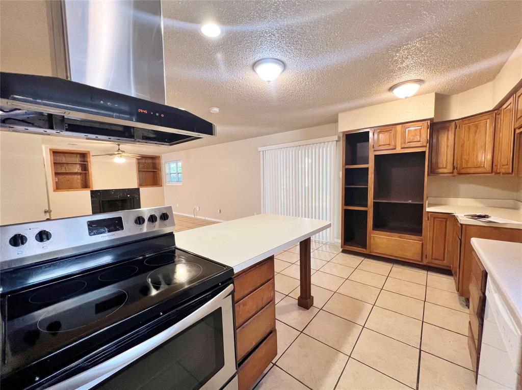 219 Rockaway Drive, Duncanville, TX 75116