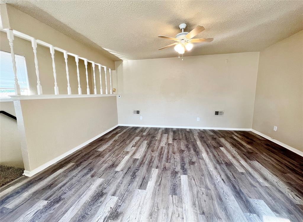219 Rockaway Drive, Duncanville, TX 75116