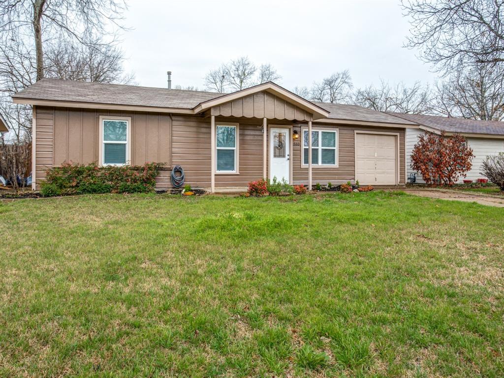 533 NW Lorna Street, Burleson, TX 76028