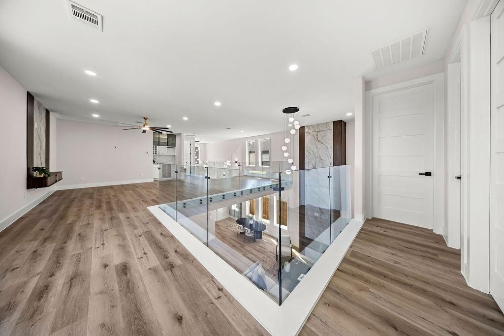 1921 Morris Street, Dallas, TX 75212