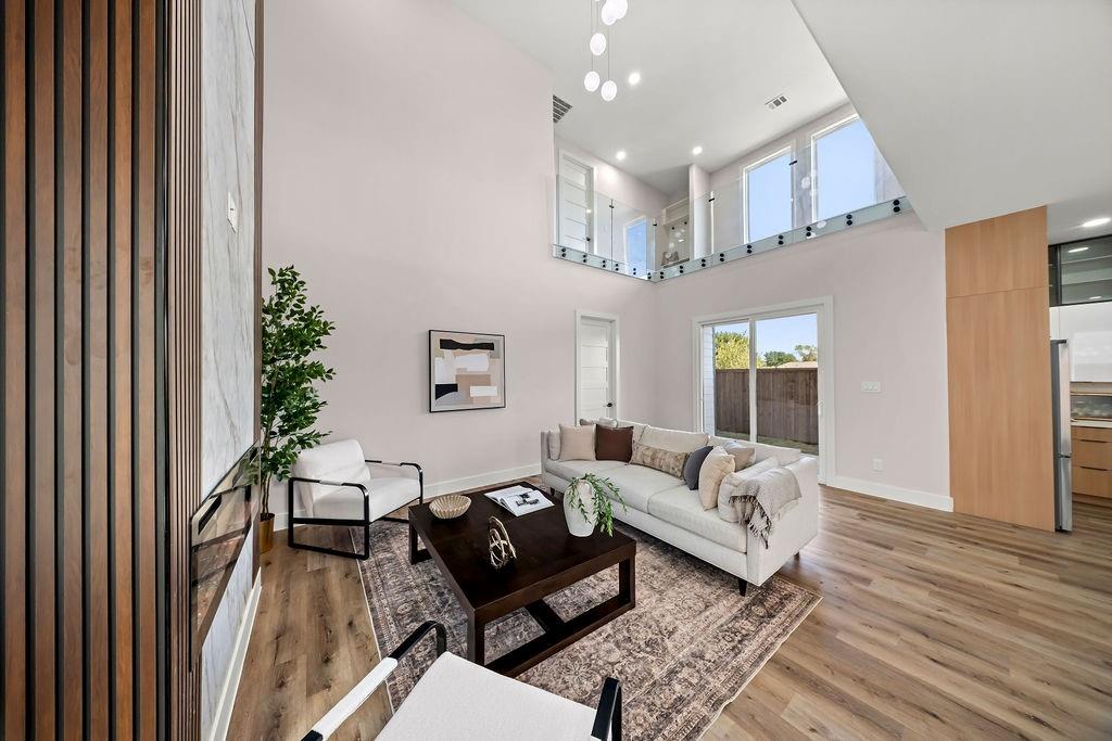 1921 Morris Street, Dallas, TX 75212