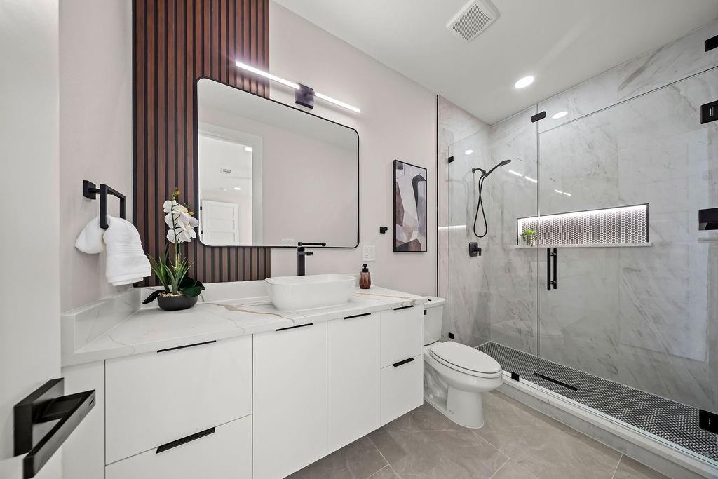 1921 Morris Street, Dallas, TX 75212