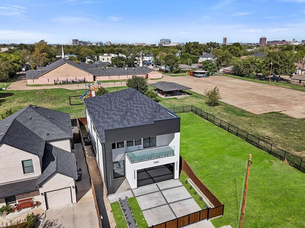 1921 Morris Street, Dallas, TX 75212