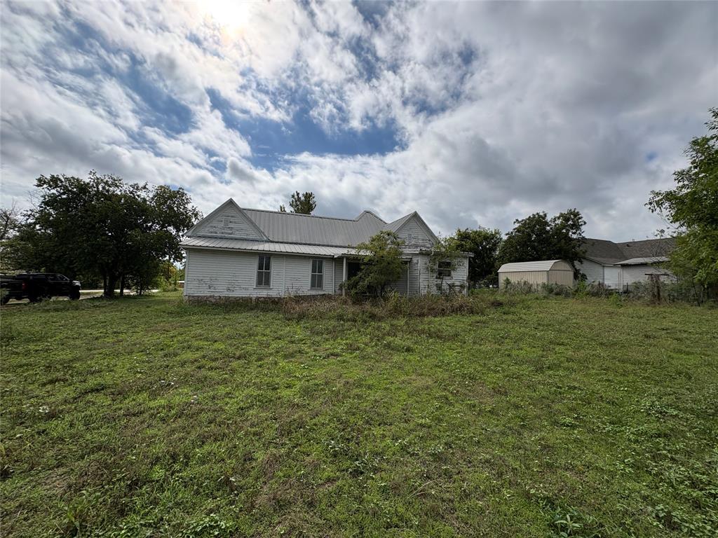 104 E North Street, Hico, TX 76457