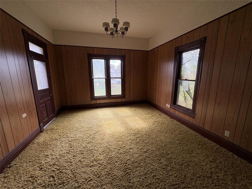 104 E North Street, Hico, TX 76457